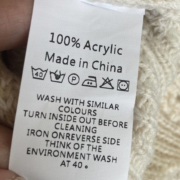 Leani Loose Knit Leopard Print Sweater Beige tan Size Small New - Picture 10 of 11